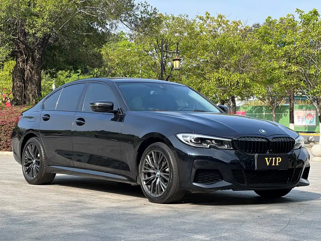 BMW BMW 3 Series 2021 330i M Sport Shadow Night Package 2021 - thumbnail 3