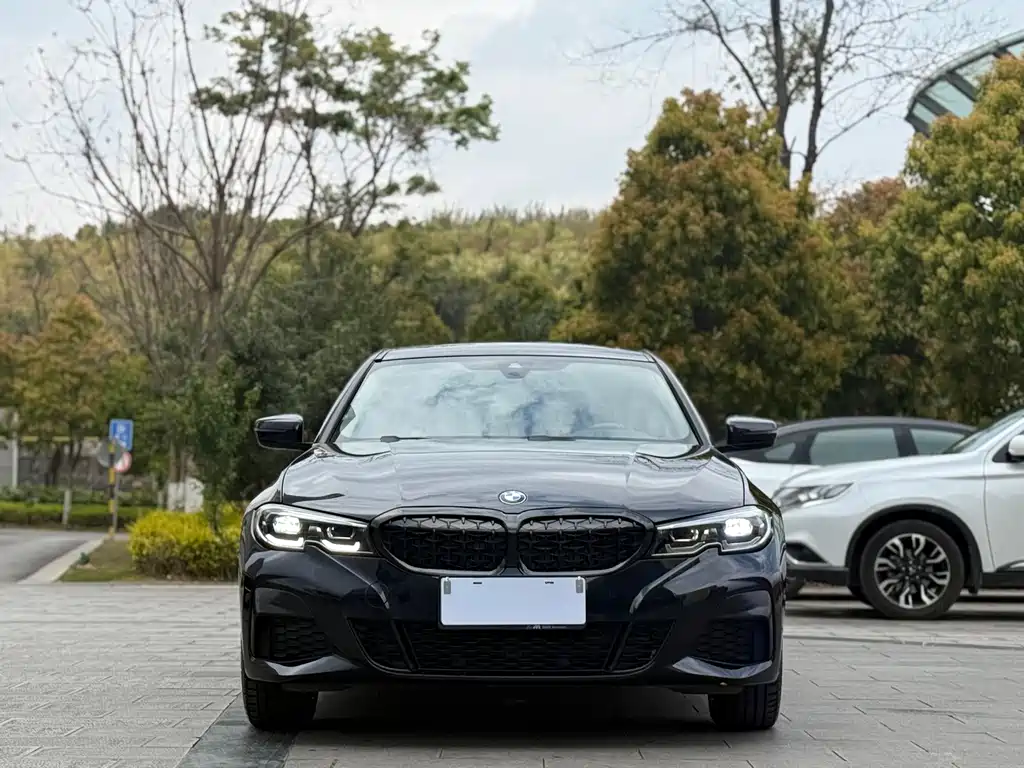 BMW BMW 3 Series 2021 325i M Sport Package 2021 - thumbnail 2