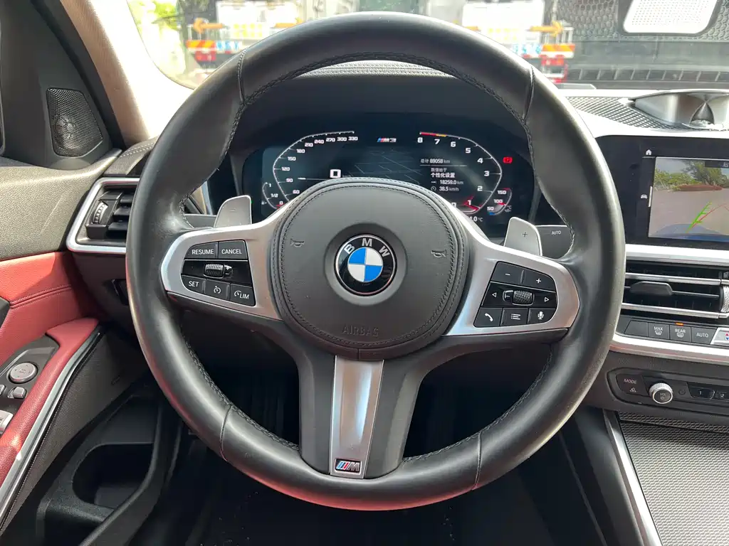 BMW BMW 3 Series 2021 330i M Sport Shadow Night Package 2021 - thumbnail 13