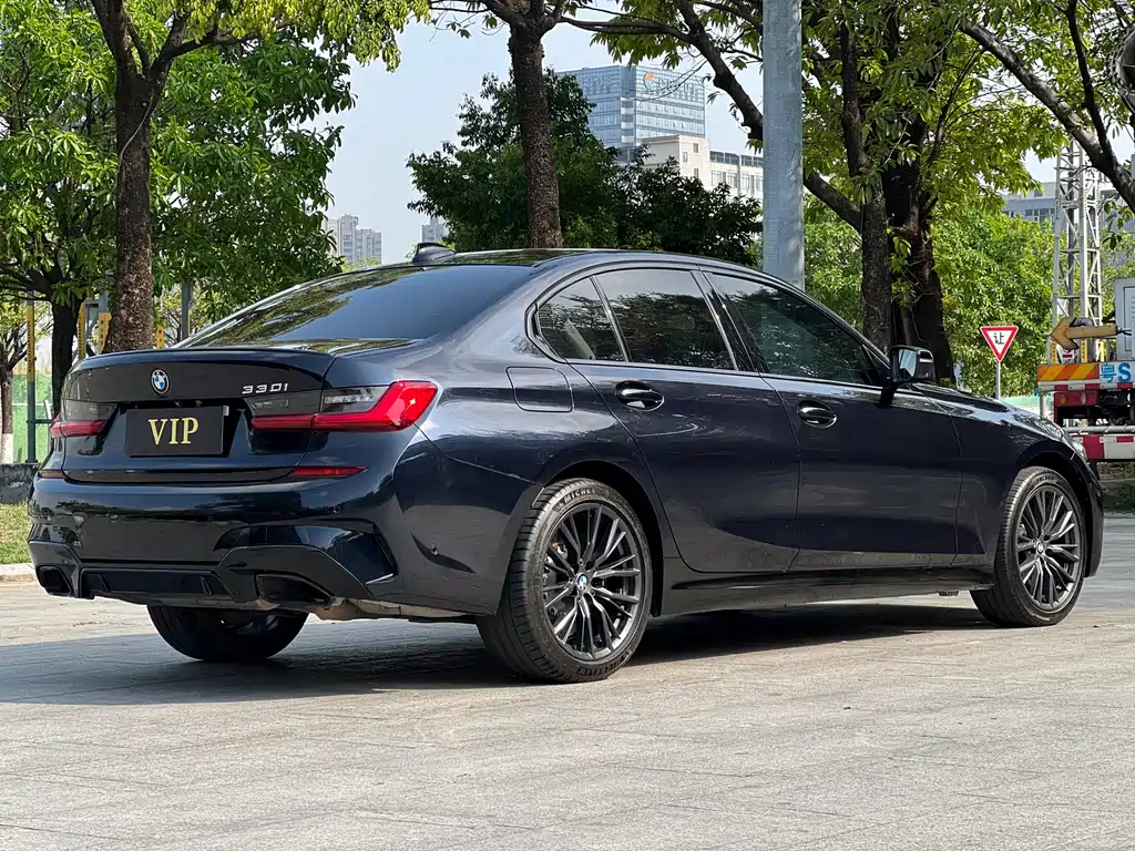 BMW BMW 3 Series 2021 330i M Sport Shadow Night Package 2021 - thumbnail 21