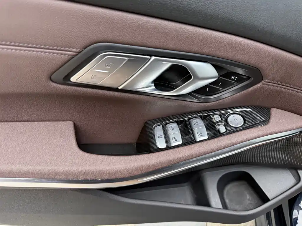 BMW BMW 3 Series 2021 325i M Sport Package 2021 - thumbnail 17