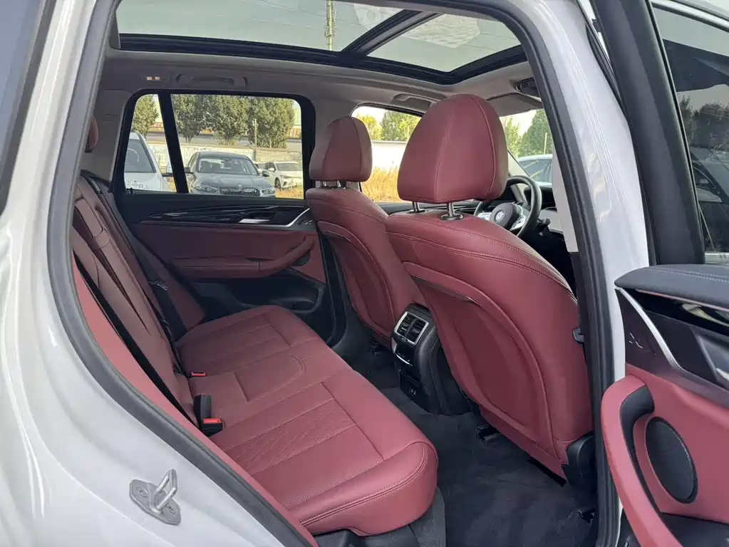 BMW BMW iX3 2024 Leading Edition 2025 - thumbnail 12