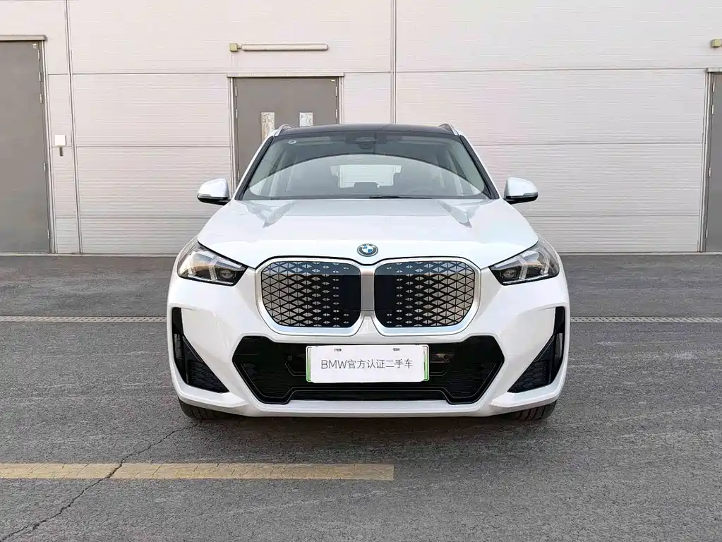 BMW BMW iX1 2025 eDrive25L M Sport Package 2025 - thumbnail 2
