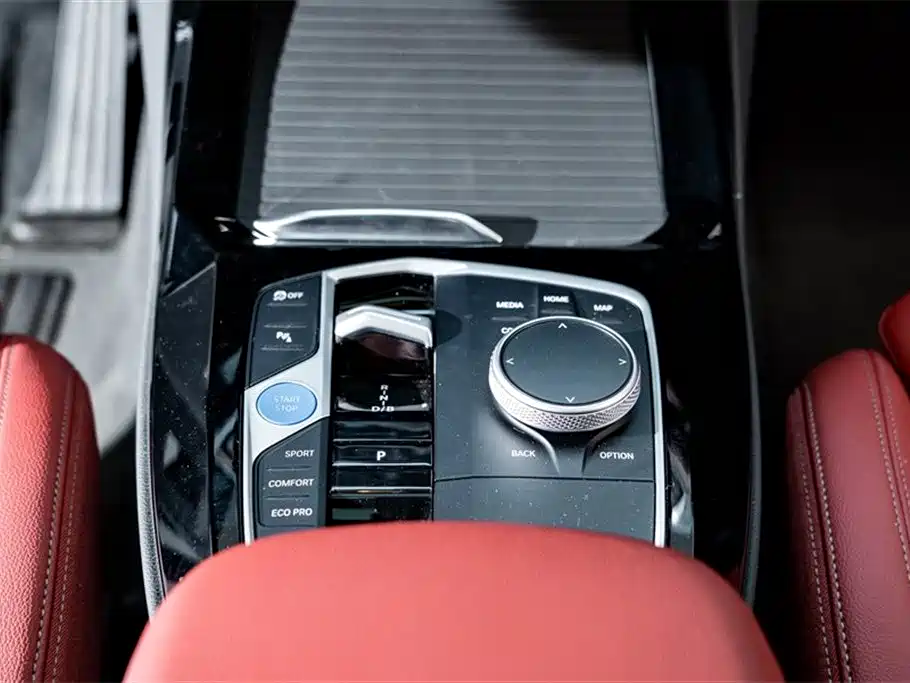 BMW BMW iX3 2024 Leading Edition 2025 - thumbnail 15