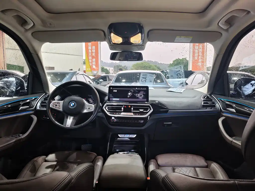 BMW BMW iX3 2024 Leading Edition 2024 - thumbnail 12