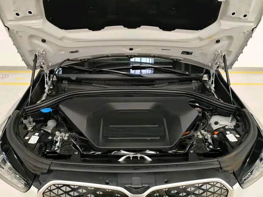 BMW BMW iX1 2025 eDrive25L M Sport Package 2025 - thumbnail 13