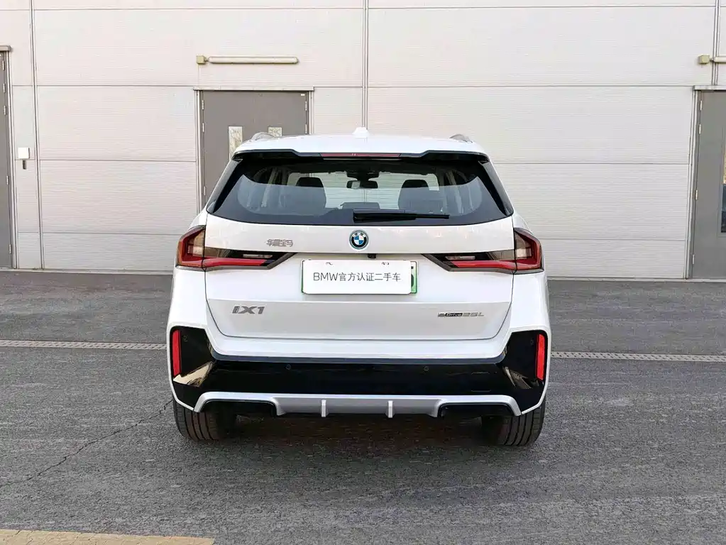 BMW BMW iX1 2025 eDrive25L M Sport Package 2025 - thumbnail 12