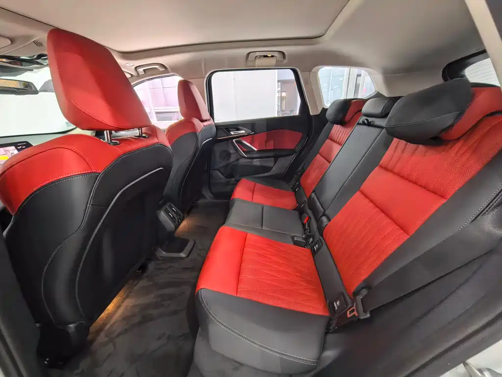 BMW BMW iX1 2026 eDrive25L X Design Package 2025 - thumbnail 5