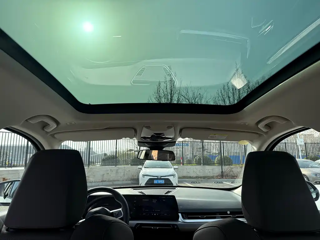 BMW BMW iX1 2025 eDrive25L M Sport Package 2026 - thumbnail 23