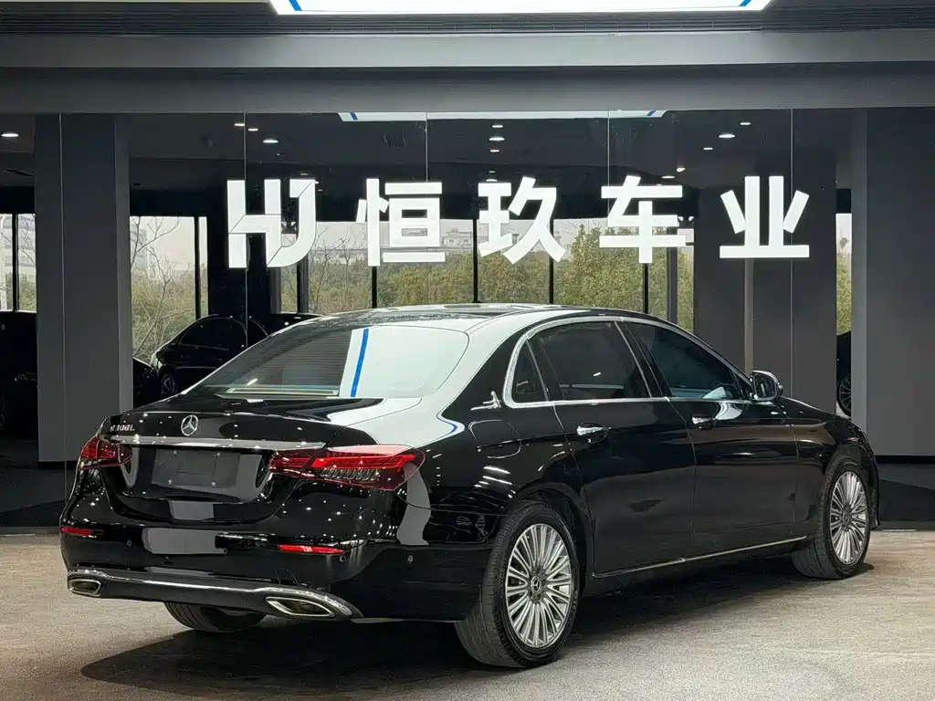 Mercedes-Benz Mercedes-Benz E-Class 2021 E 300 L Fashion Edition 2021 - thumbnail 4