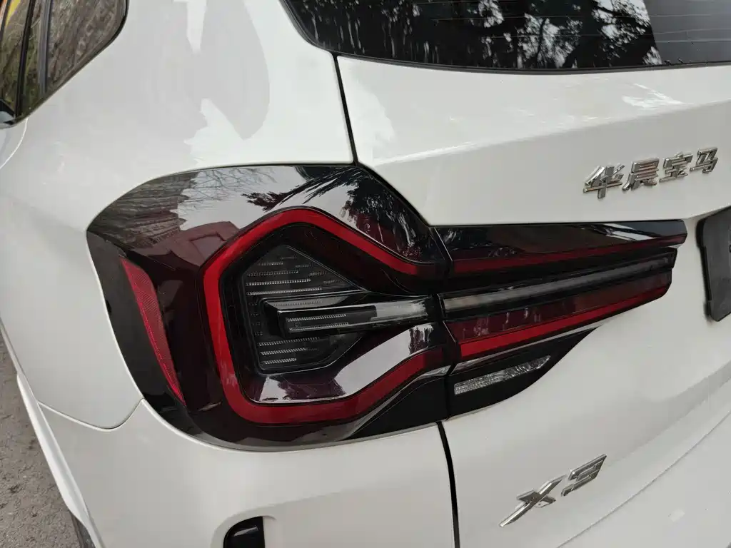 BMW BMW X3 2022 facelift xDrive30i Luxury Line M Night Package 2022 - thumbnail 6