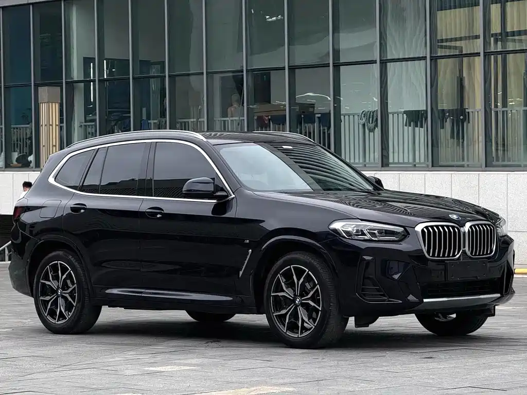 BMW BMW X3 2022 xDrive25i M Sport Package 2022 - thumbnail 3