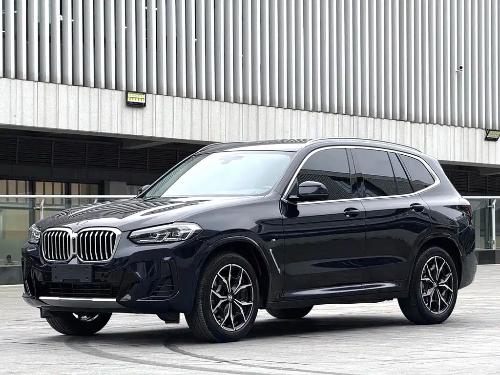 BMW BMW X3 2022 xDrive25i M Sport Package 2022 - thumbnail 4