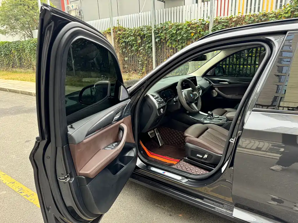 BMW BMW X3 2022 xDrive25i M Sport Package 2022 - thumbnail 14