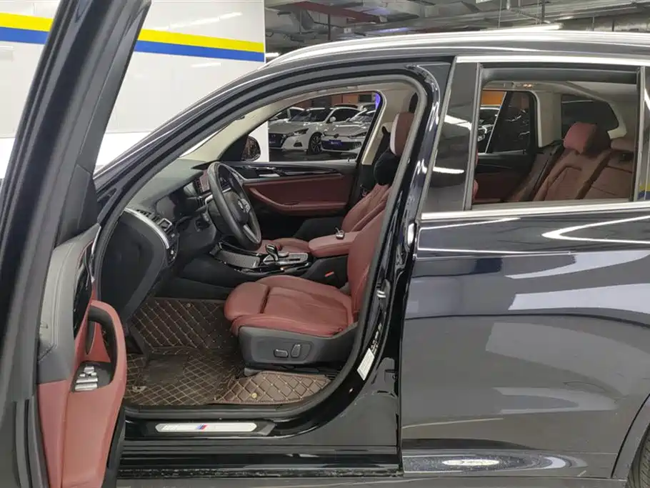 BMW BMW X3 2023 xDrive25i M Sport Package 2024 - thumbnail 9