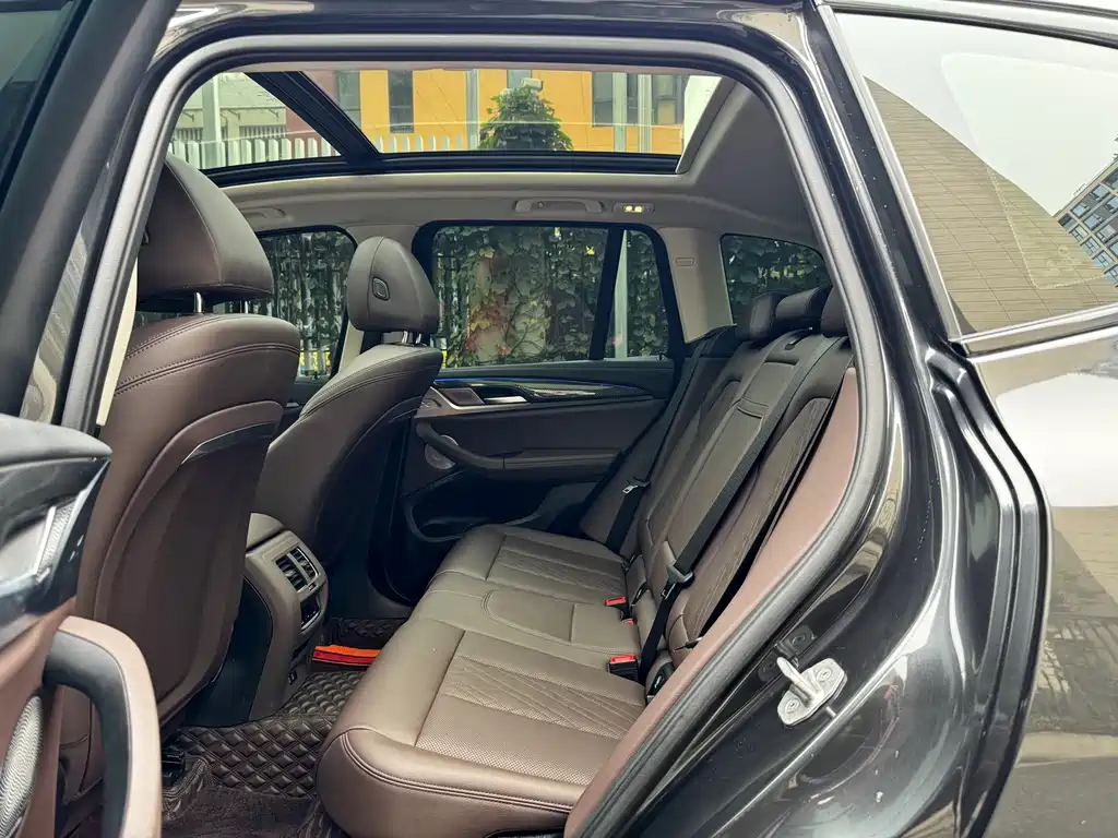 BMW BMW X3 2022 xDrive25i M Sport Package 2022 - thumbnail 15