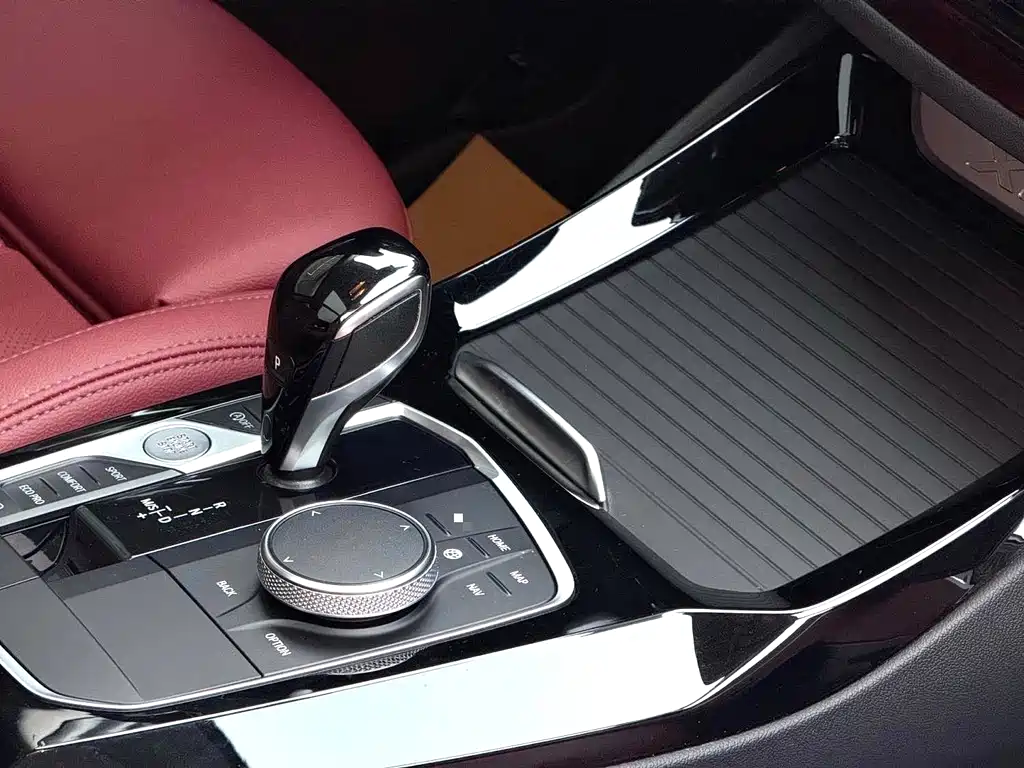 BMW BMW X3 2022 xDrive25i M Sport Package 2022 - thumbnail 13