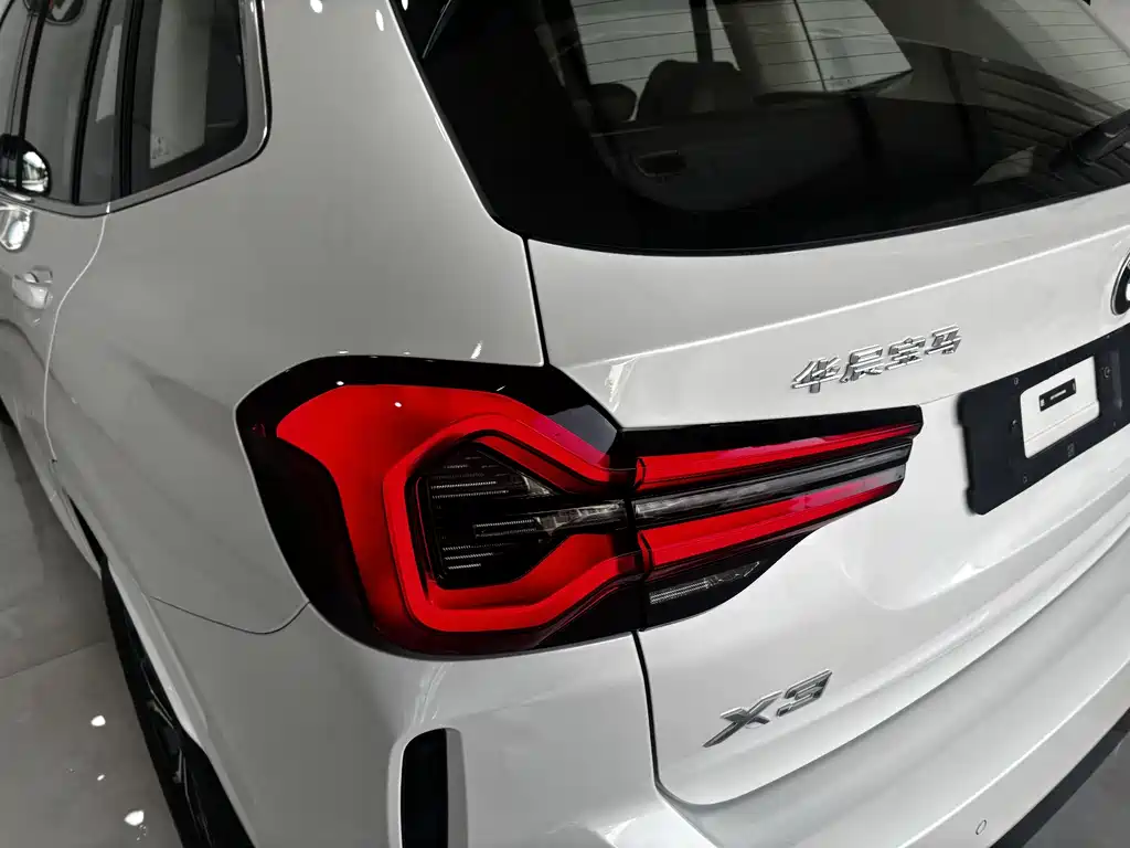 BMW BMW X3 2023 xDrive25i M Sport Package 2025 - thumbnail 9
