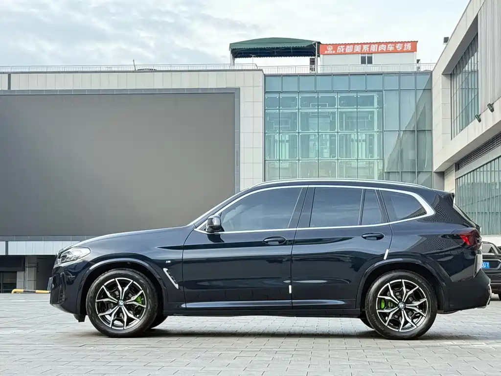 BMW BMW X3 2023 xDrive25i M Sport Package 2023 - thumbnail 4