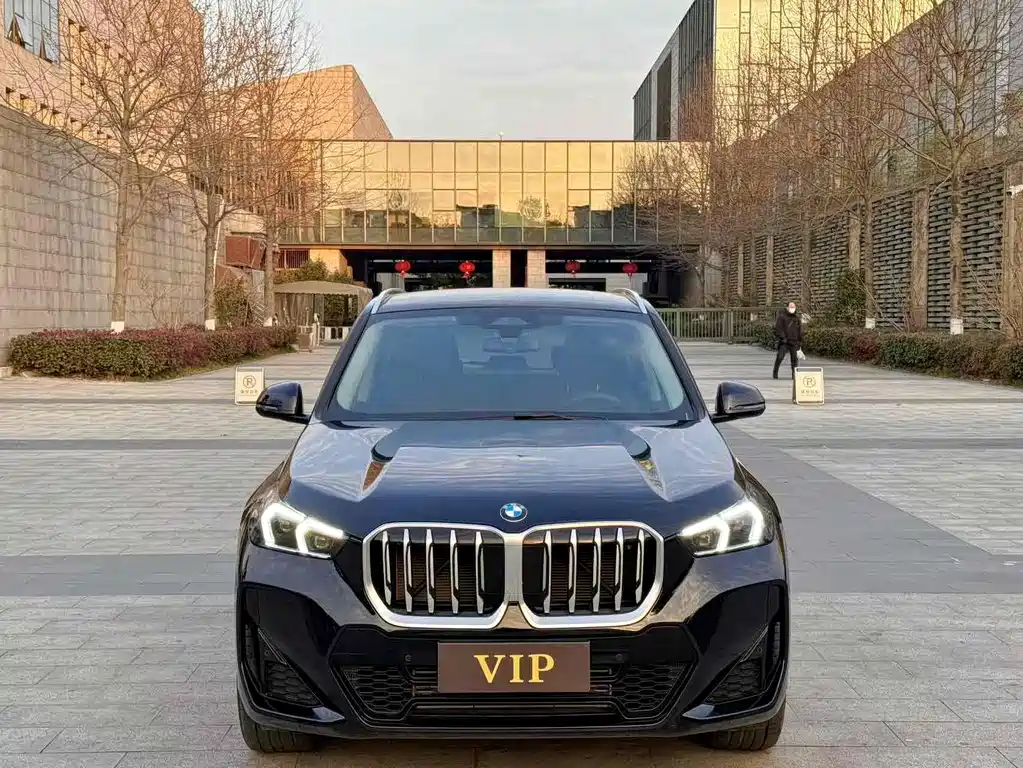 BMW BMW X1 2023 sDrive25Li M Sport Package 2023 - thumbnail 2