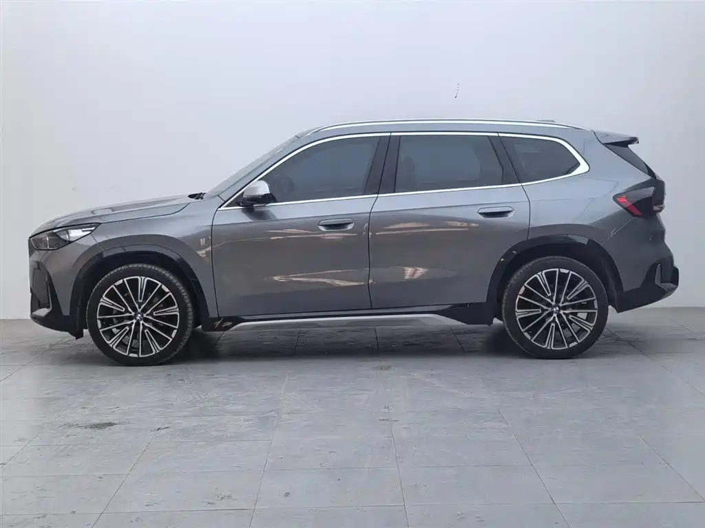BMW BMW X1 2023 xDrive25Li X Design Package 2024 - thumbnail 3