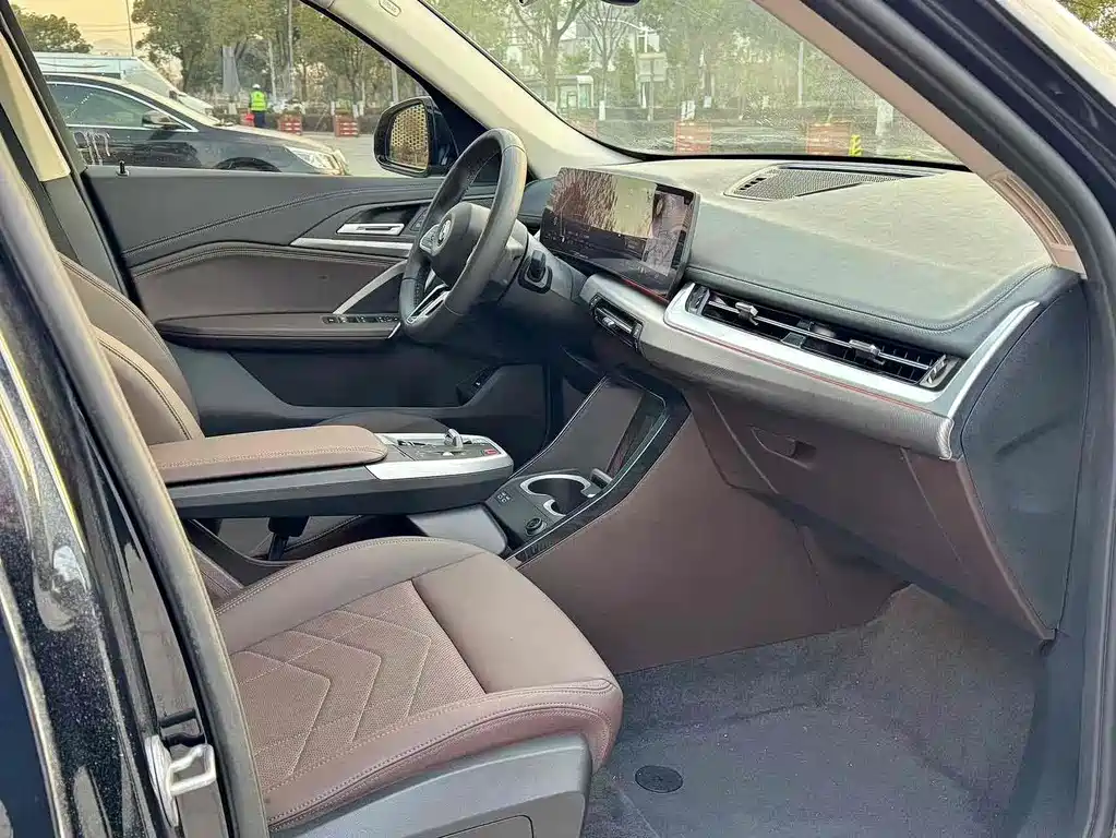 BMW BMW X1 2023 sDrive25Li M Sport Package 2023 - thumbnail 6