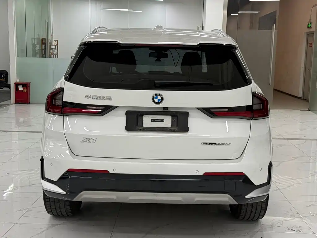 BMW BMW X1 2023 sDrive25Li X Design Package 2024 - thumbnail 5