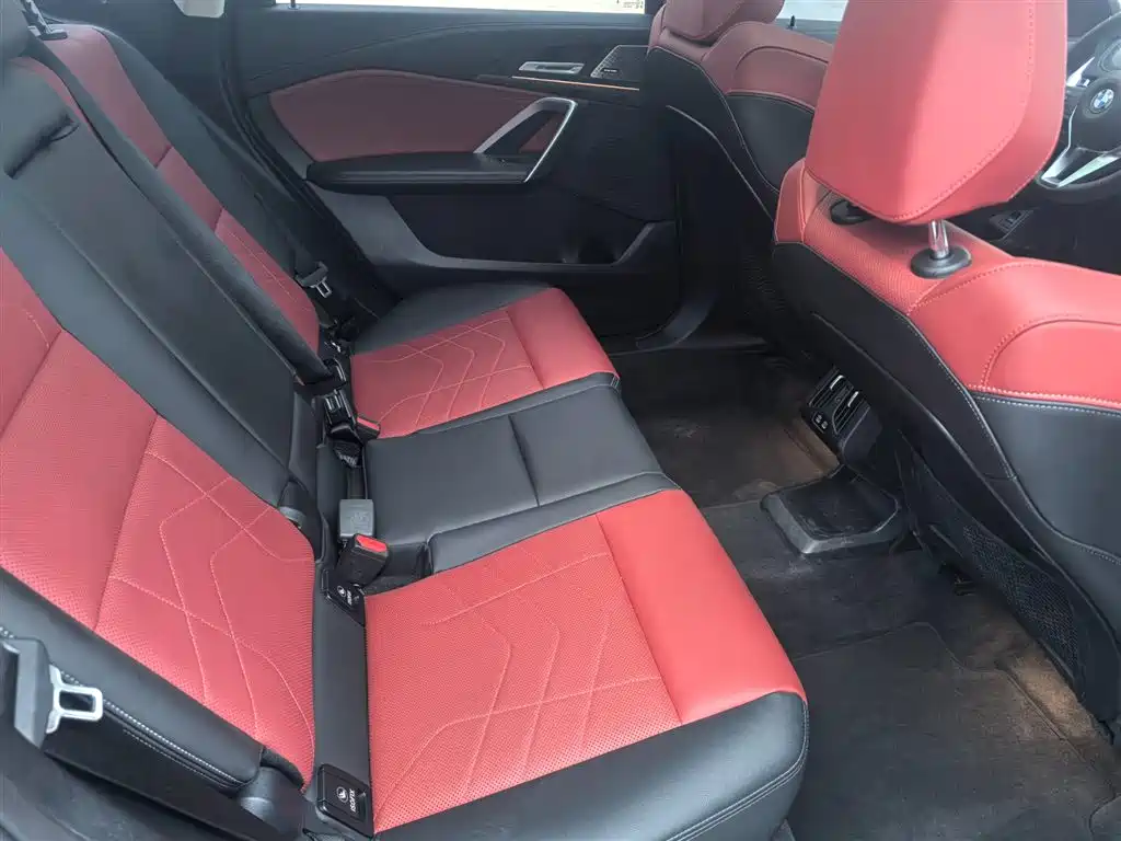 BMW BMW X1 2023 xDrive25Li X Design Package 2024 - thumbnail 12