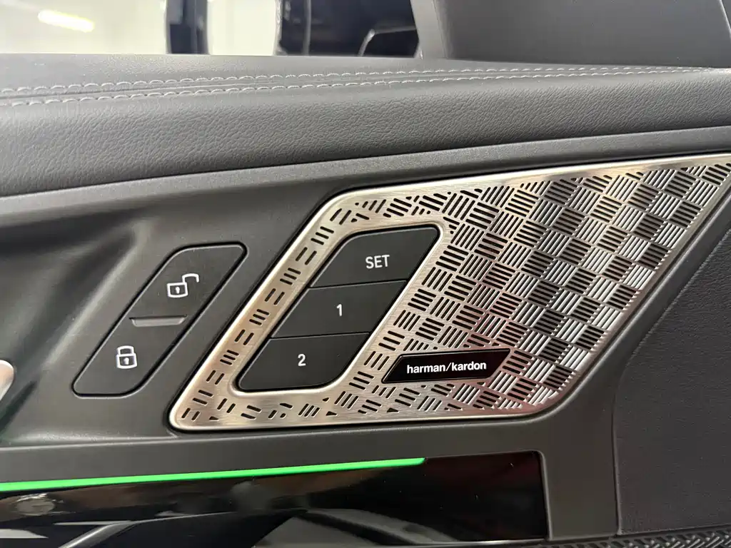 BMW BMW X1 2023 sDrive25Li X Design Package 2024 - thumbnail 11