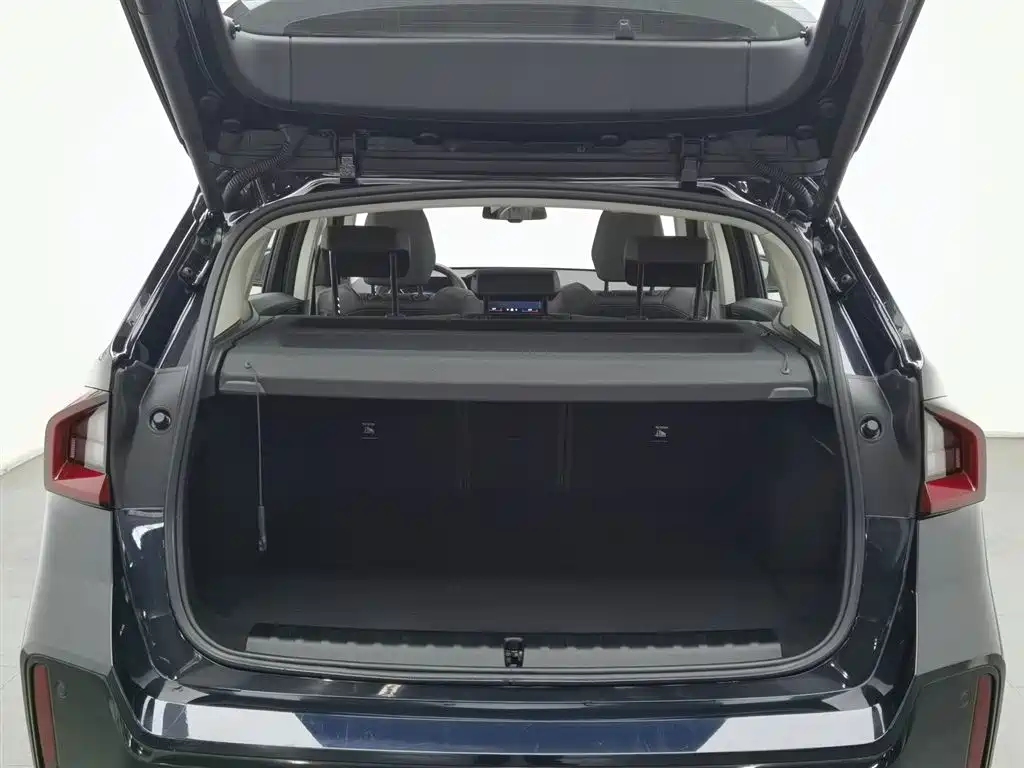 BMW BMW X1 2023 sDrive25Li M Sport Package 2024 - thumbnail 16