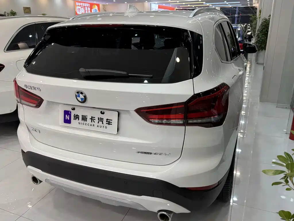 BMW BMW X1 2022 sDrive20Li Premium 2022 - thumbnail 7