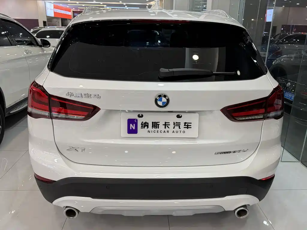 BMW BMW X1 2022 sDrive20Li Premium 2022 - thumbnail 8