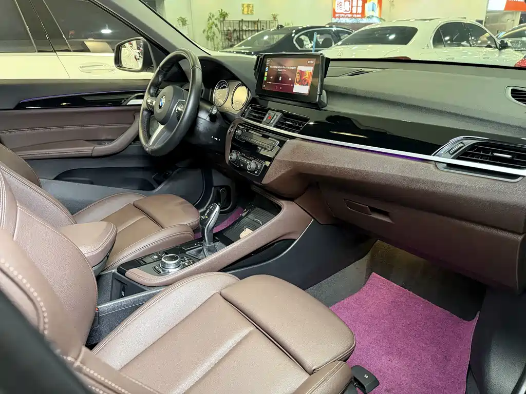 BMW BMW X1 2022 sDrive20Li Premium 2022 - thumbnail 9