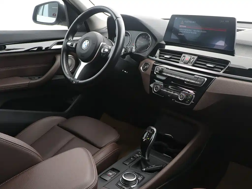 BMW BMW X1 2022 sDrive25Li Leading Edition 2023 - thumbnail 10