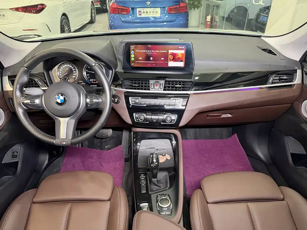 BMW BMW X1 2022 sDrive20Li Premium 2022 - thumbnail 15