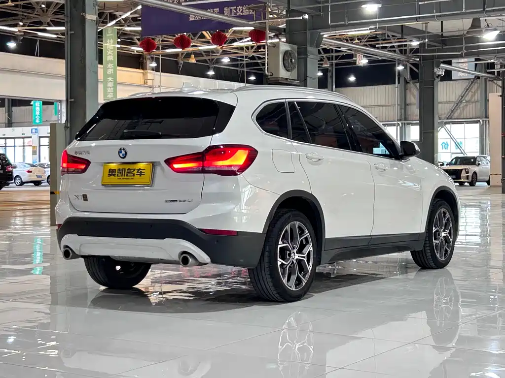 BMW BMW X1 2022 sDrive25Li Leading Edition 2022 - thumbnail 6