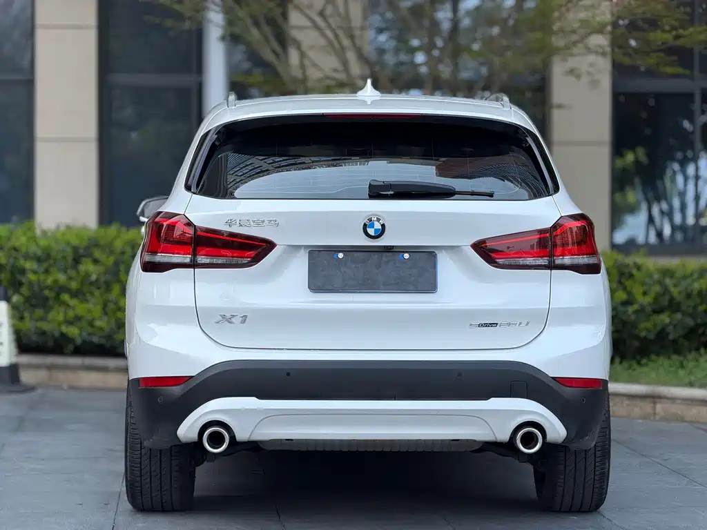 BMW BMW X1 2022 sDrive25Li Leading Edition 2022 - thumbnail 10