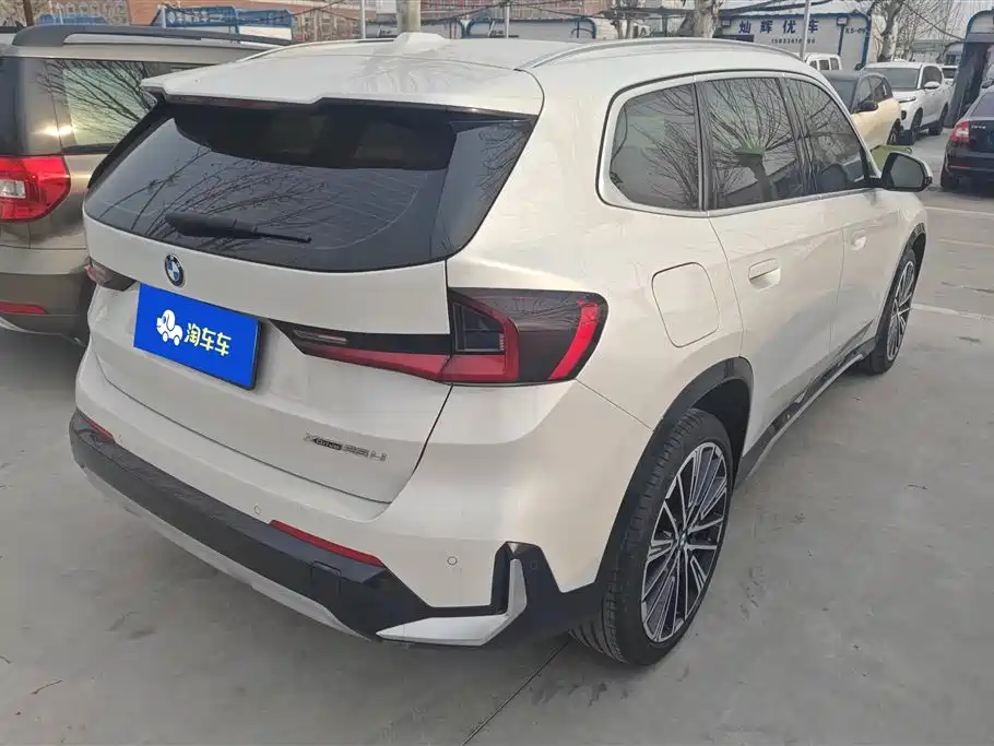 BMW BMW X1 2023 xDrive25Li X Design Package 2023 - thumbnail 3