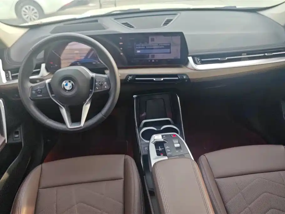 BMW BMW X1 2023 xDrive25Li X Design Package 2023 - thumbnail 12