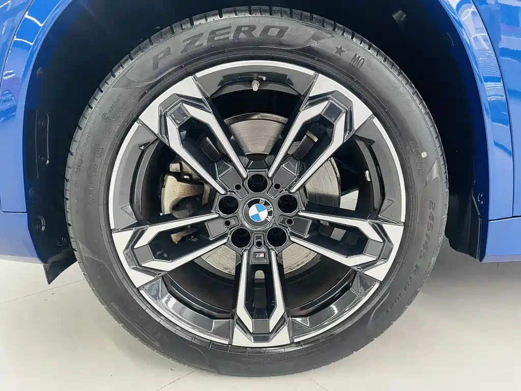BMW BMW X1 2023 sDrive25Li M Sport Package 2023 - thumbnail 3