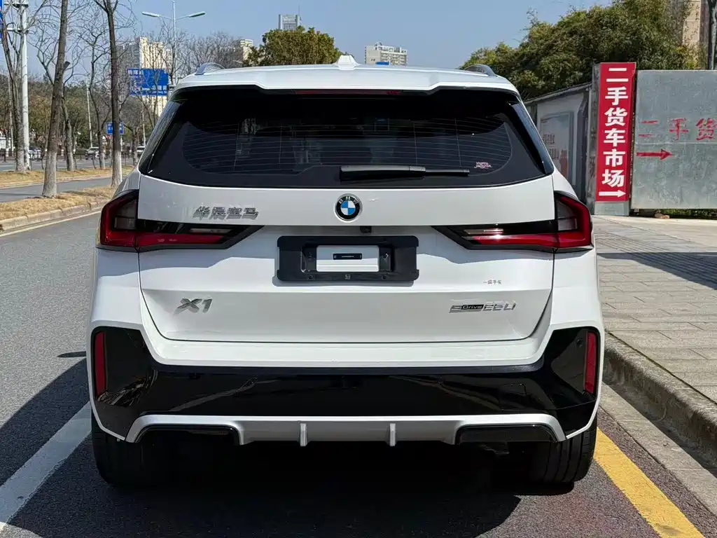 BMW BMW X1 2023 sDrive25Li M Sport Package 2023 - thumbnail 8