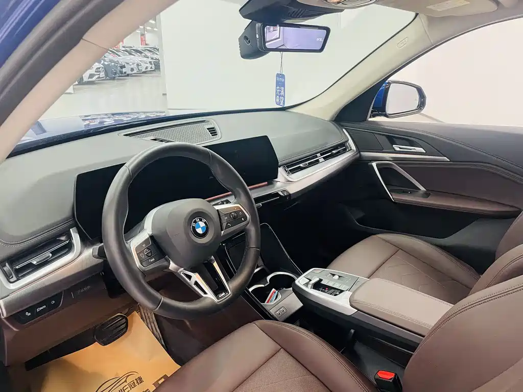 BMW BMW X1 2023 sDrive25Li M Sport Package 2023 - thumbnail 6