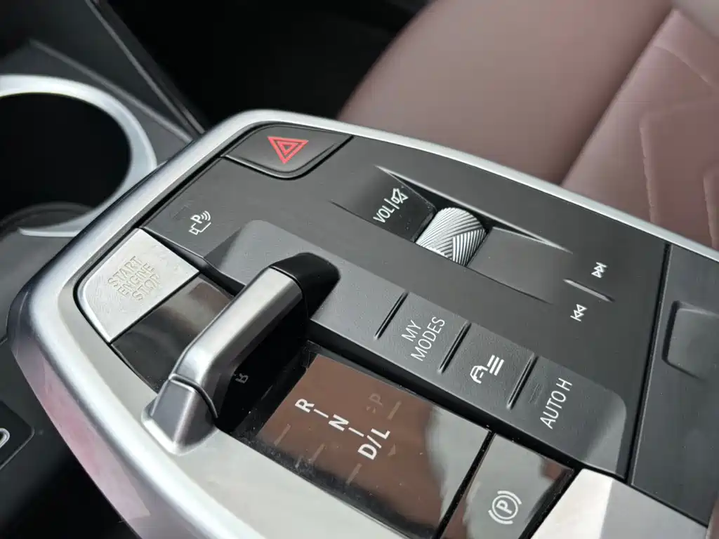 BMW BMW X1 2023 sDrive25Li M Sport Package 2023 - thumbnail 6