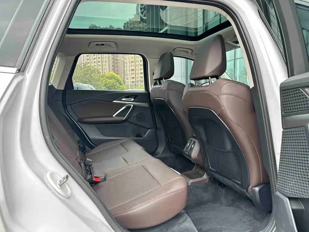 BMW BMW X1 2023 sDrive25Li M Sport Package 2023 - thumbnail 16