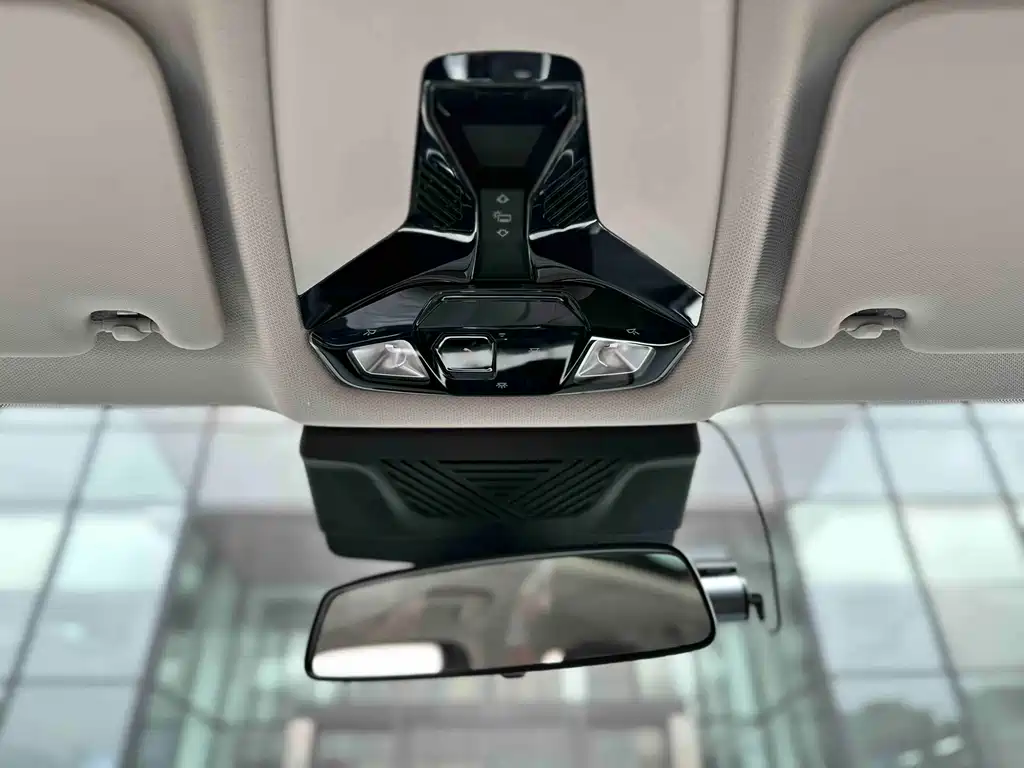 BMW BMW X1 2023 sDrive25Li M Sport Package 2023 - thumbnail 22