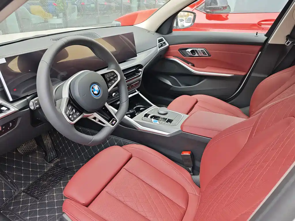 BMW BMW i3 2025 eDrive 35 L 2025 - thumbnail 4