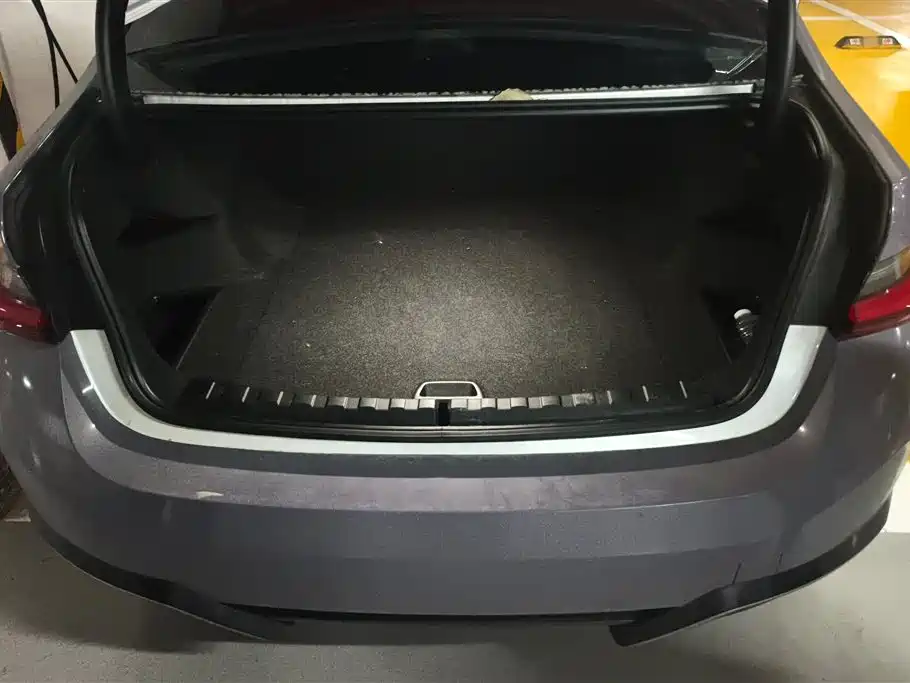 BMW BMW i3 2025 eDrive 35 L 2025 - thumbnail 4
