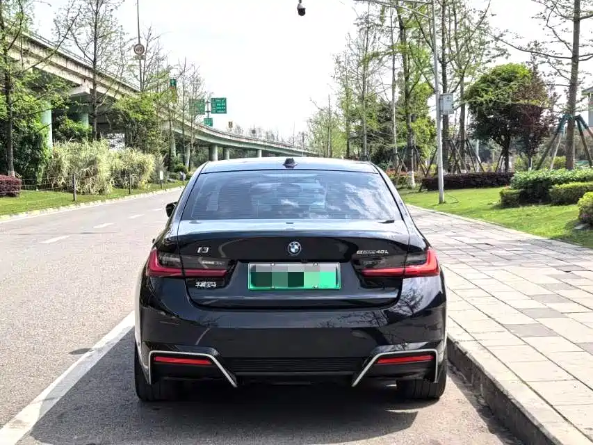 BMW BMW i3 2025 eDrive 40 L Night Sport Package 2025 - thumbnail 9