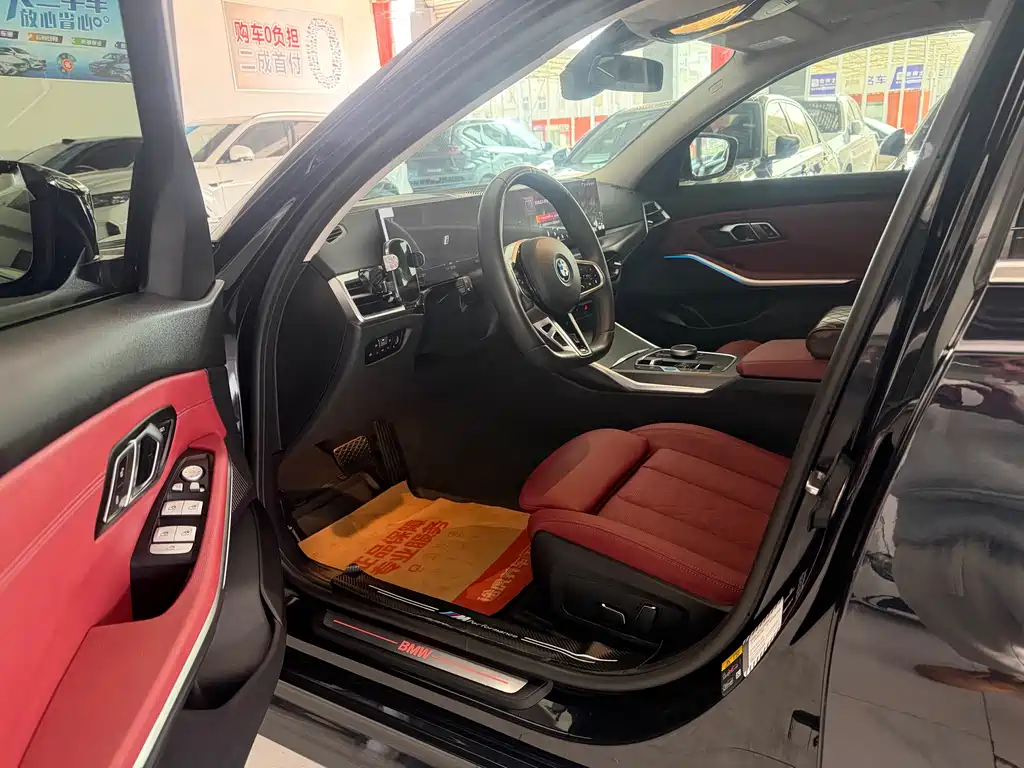 BMW BMW i3 2025 eDrive 35 L 2025 - thumbnail 4