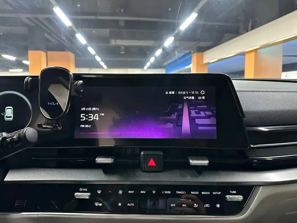 Kia Sorento 2023 2.0L HEV FWD Premium Edition 2023 - thumbnail 11